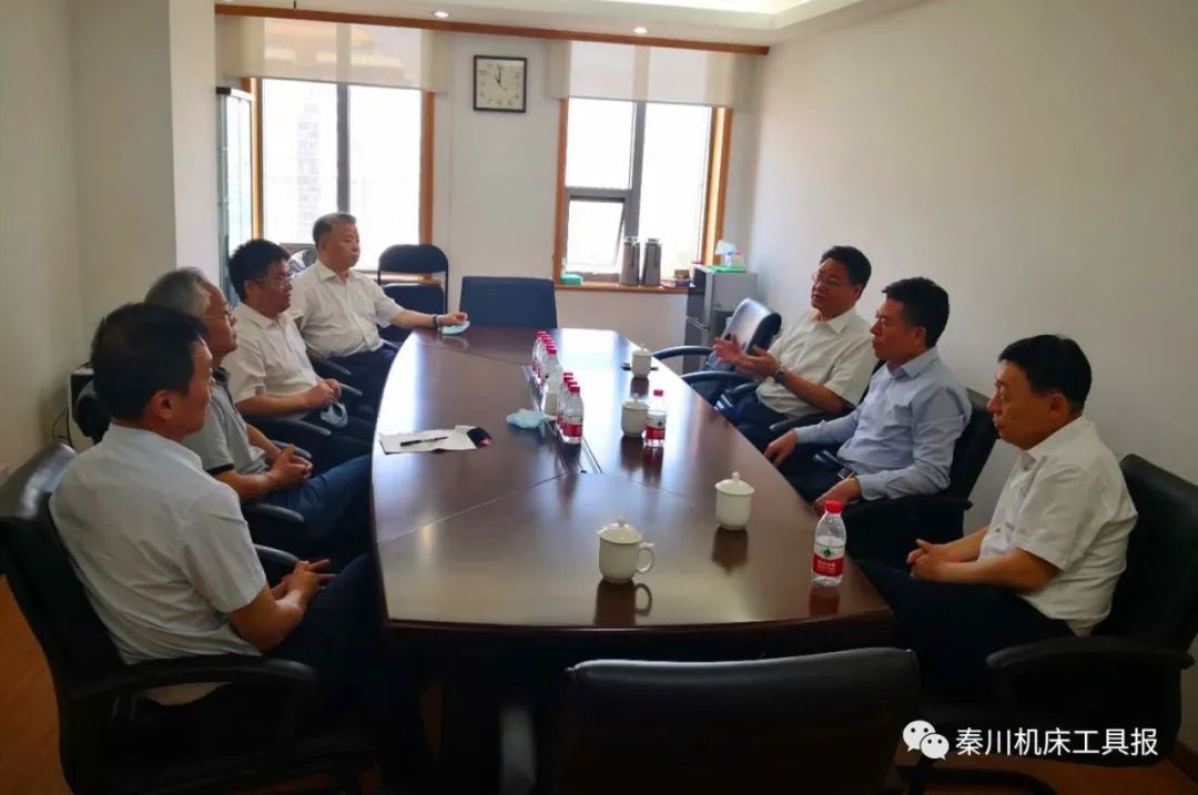 嚴(yán)鑒鉑董事長(zhǎng)拜訪中國(guó)機(jī)床工具工業(yè)協(xié)會(huì)、中國(guó)工程院